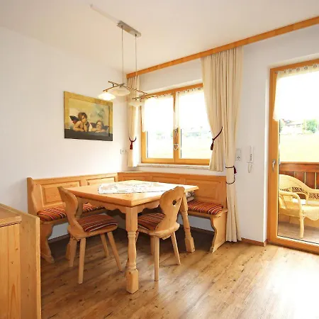 Christian By Interhome Apartamento Fügen