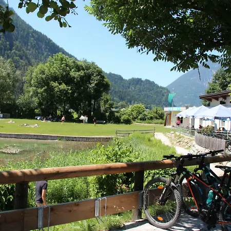 Christian By Interhome * Fügen