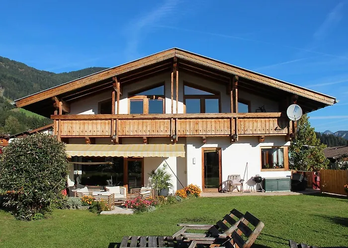 Christian By Interhome Fügen